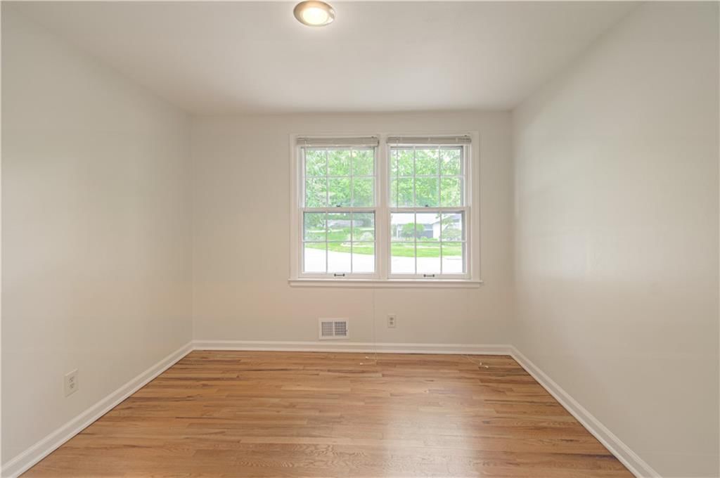 7801 Colonial Drive — photo 21