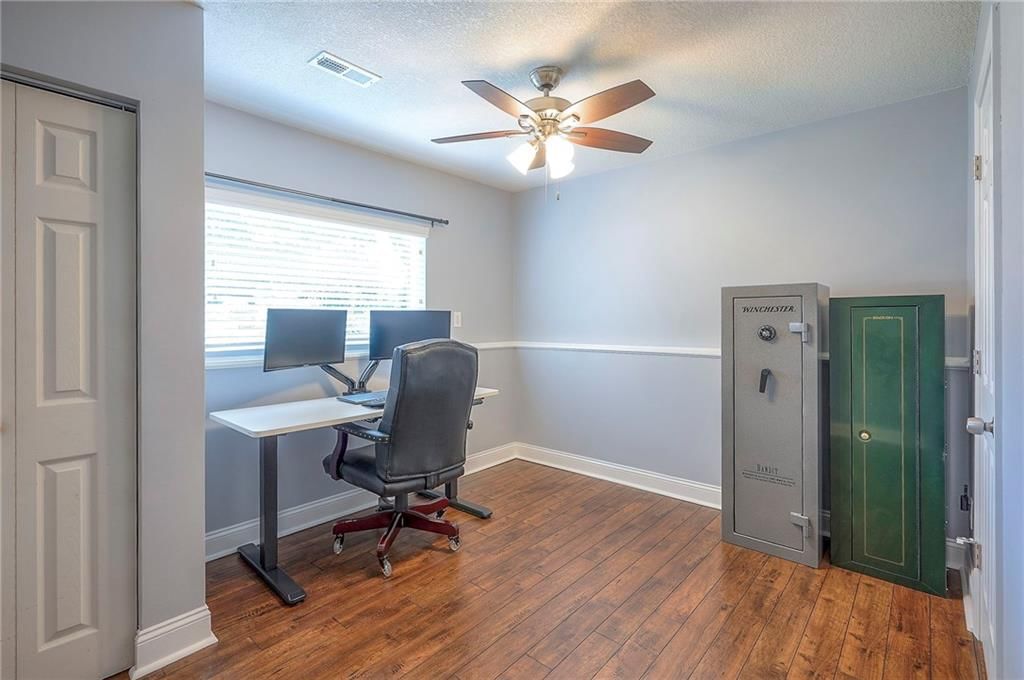 23600 W 59th Street — photo 33