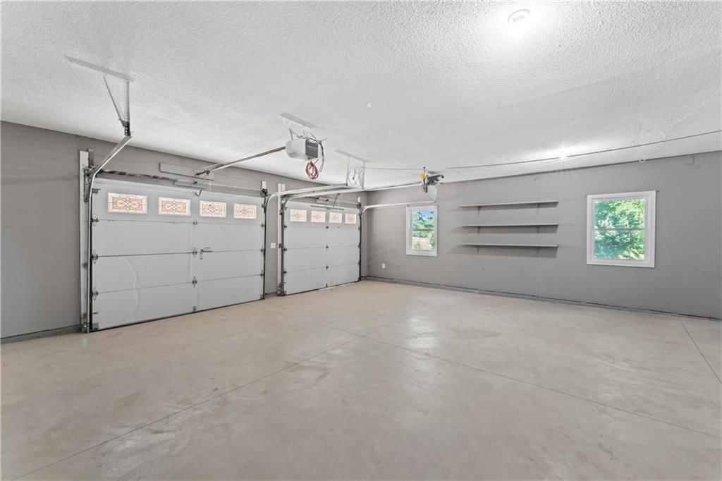 2081 Willow Lane — photo 31