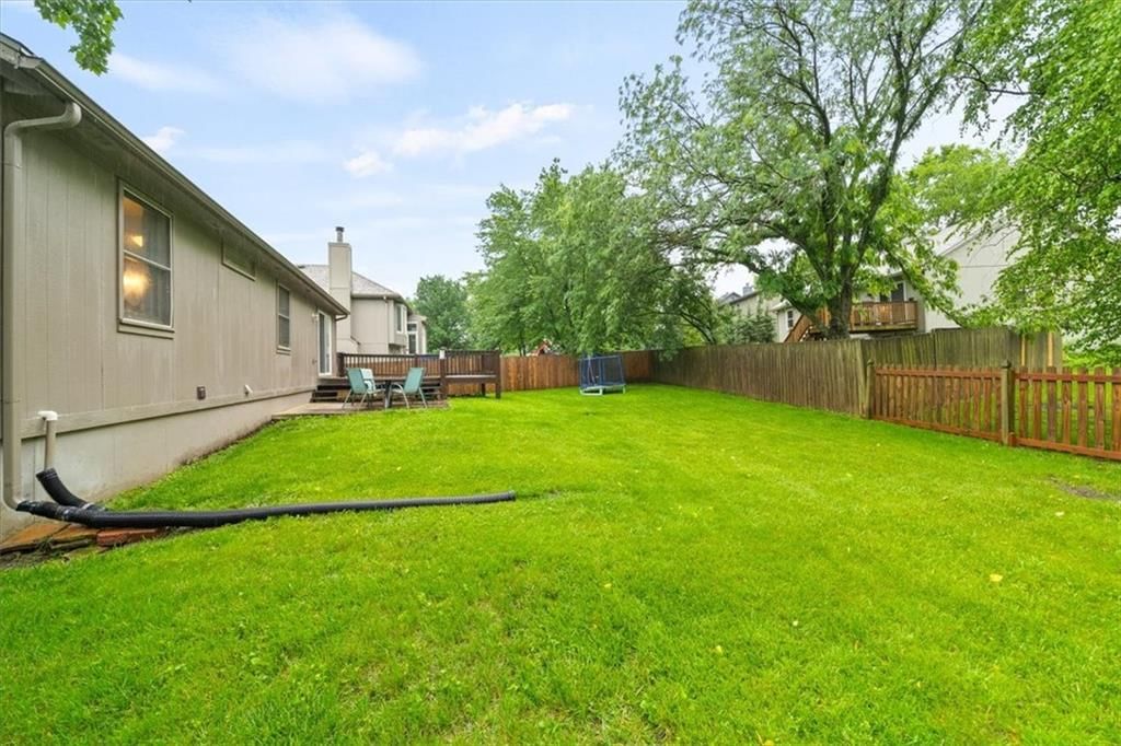 6402 Aminda Street — photo 23