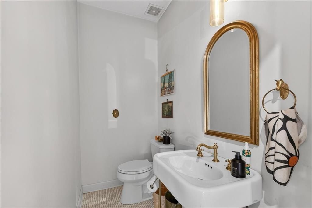 3542 Tracy Avenue — photo 18