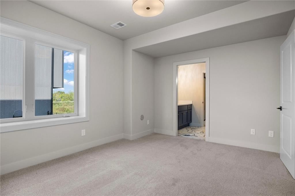 8013 Payne Street — photo 45