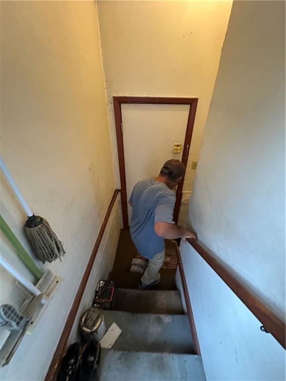 1612 Nebraska Avenue — photo 7