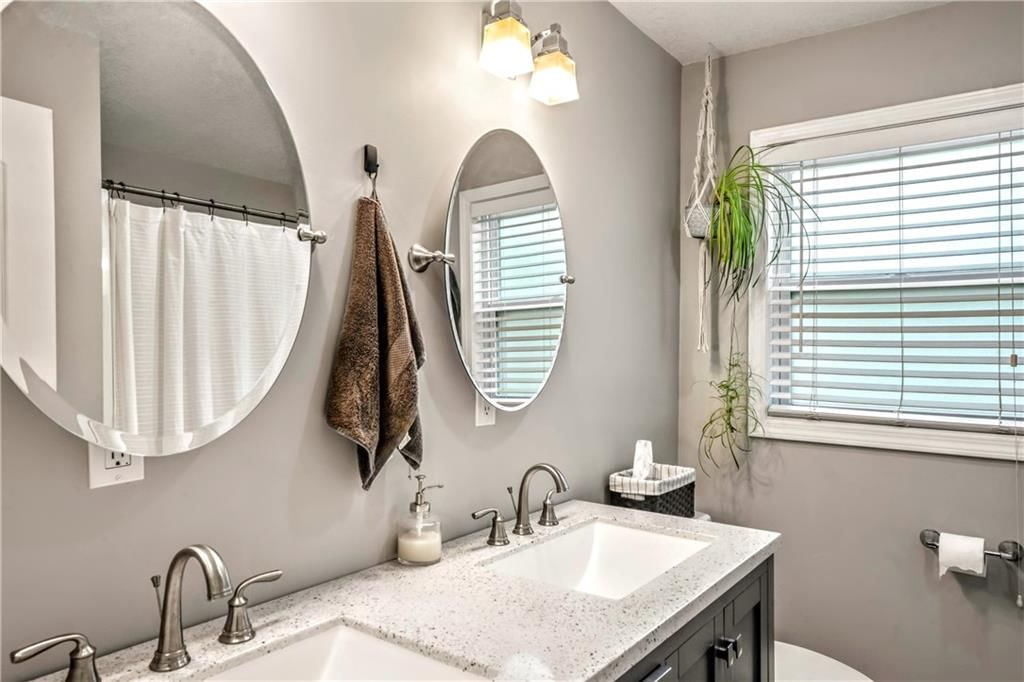 7041 Garnett Street — photo 9