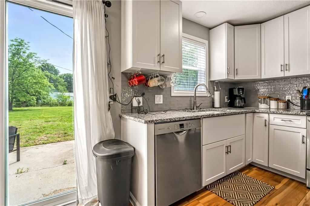 7041 Garnett Street — photo 19