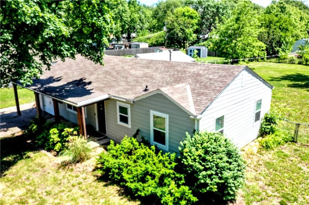 7041 Garnett Street — photo 26