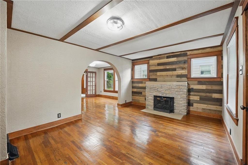 409 N Elmwood Avenue — photo 4
