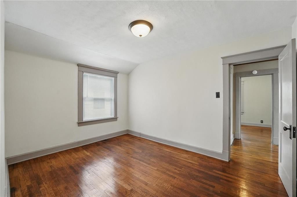 409 N Elmwood Avenue — photo 32