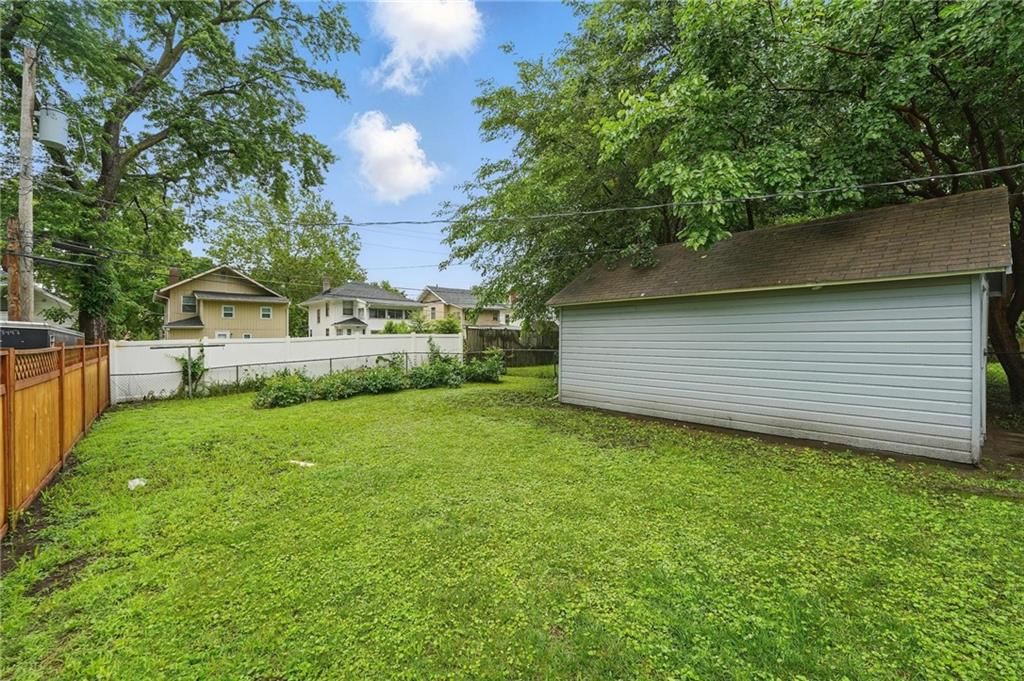 409 N Elmwood Avenue — photo 42