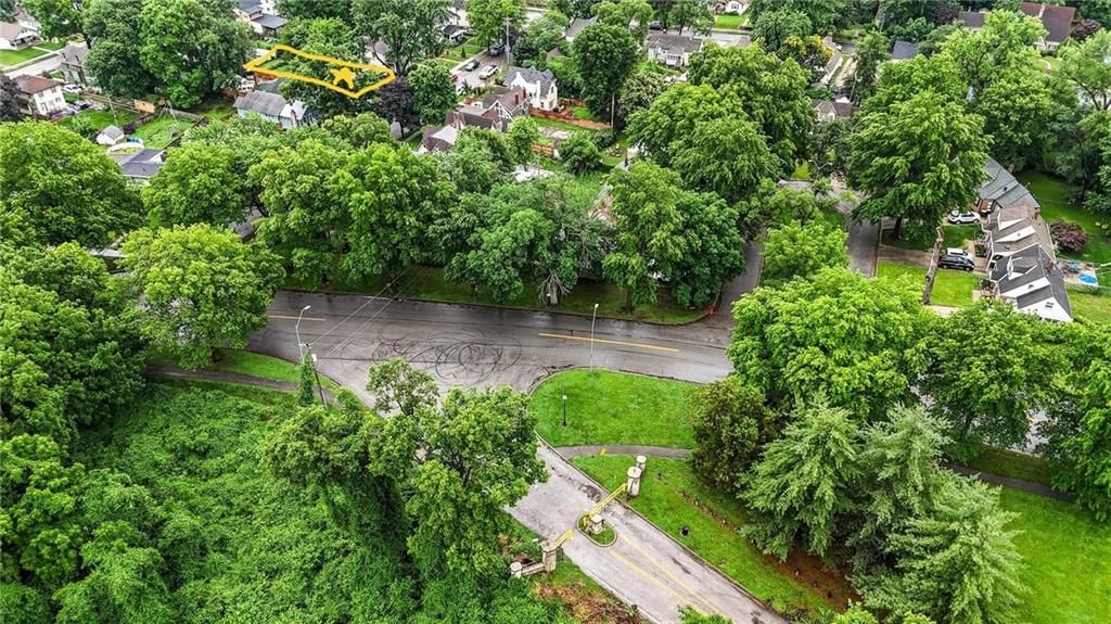 409 N Elmwood Avenue — photo 46