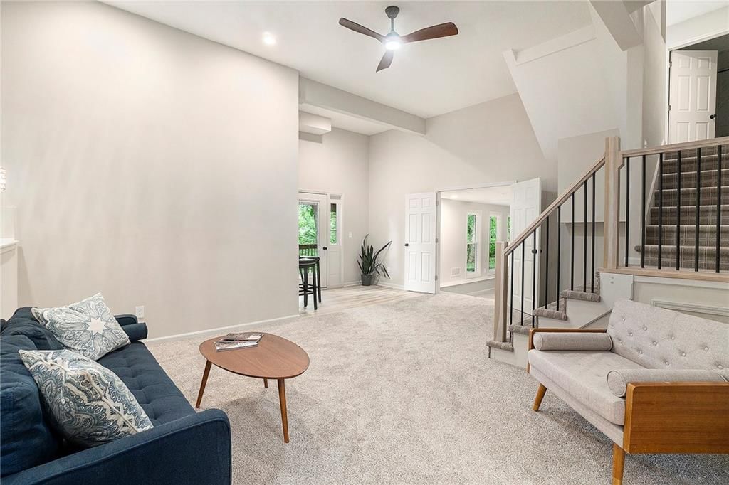 1345 NE Foxwood Drive — photo 7