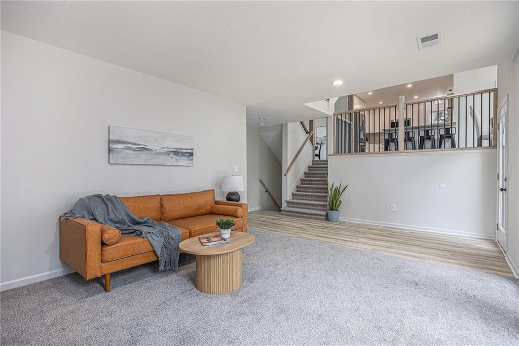 1345 NE Foxwood Drive — photo 12