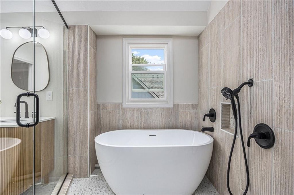 1345 NE Foxwood Drive — photo 16