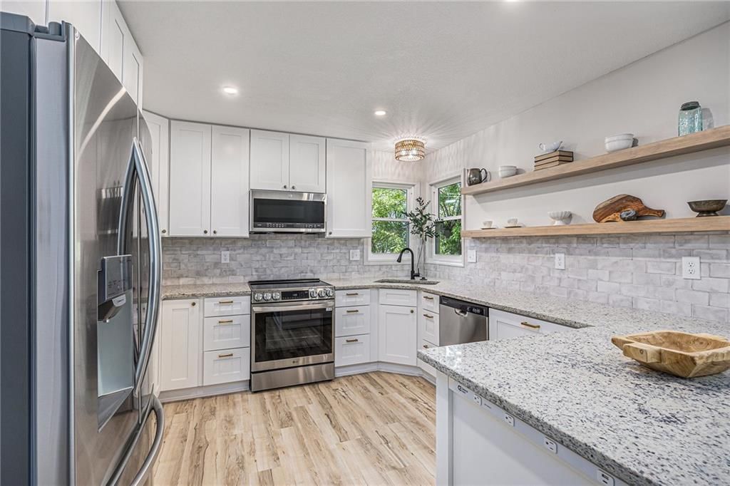1345 NE Foxwood Drive — photo 26