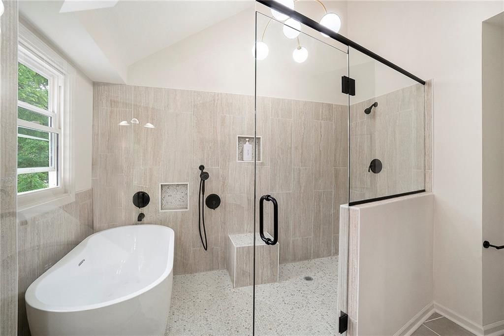 1345 NE Foxwood Drive — photo 39