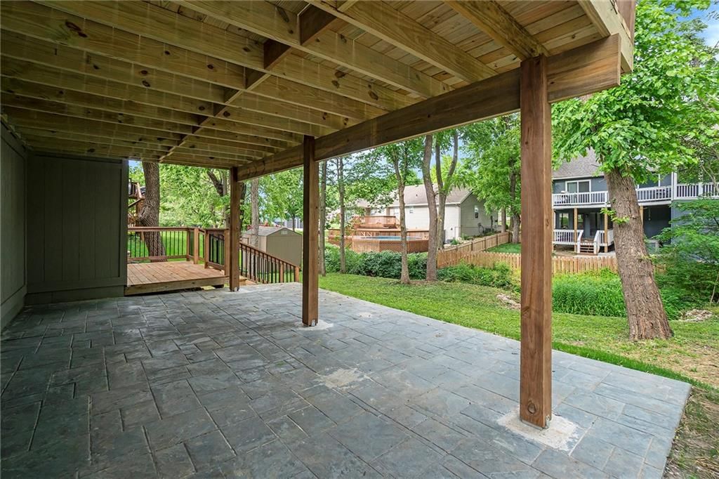 1345 NE Foxwood Drive — photo 42