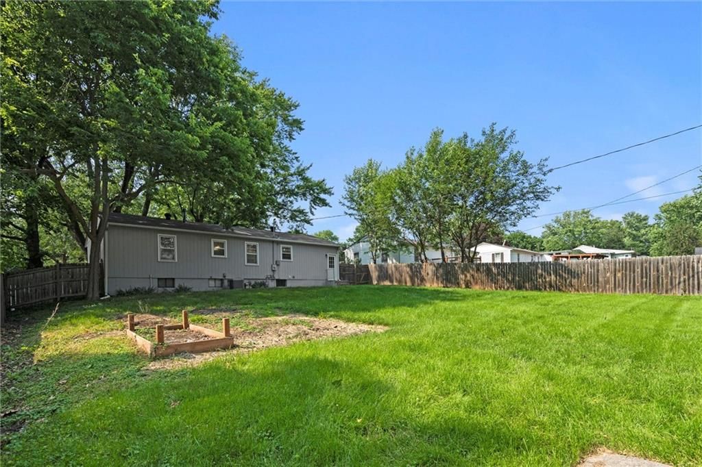 819 REED Street — photo 15