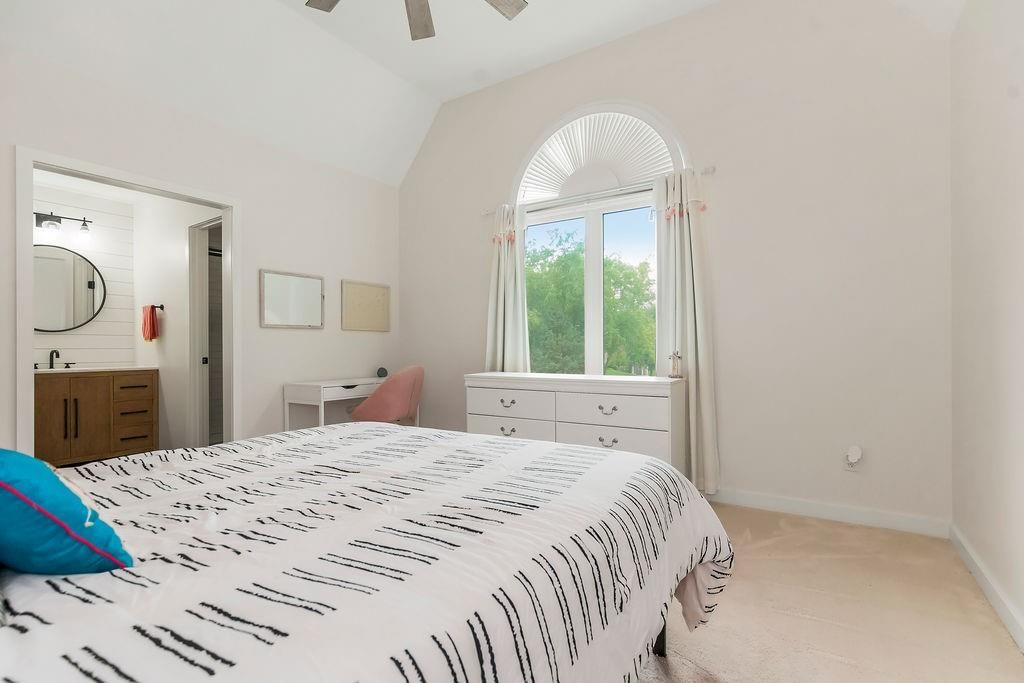 9233 Redbud Lane — photo 36