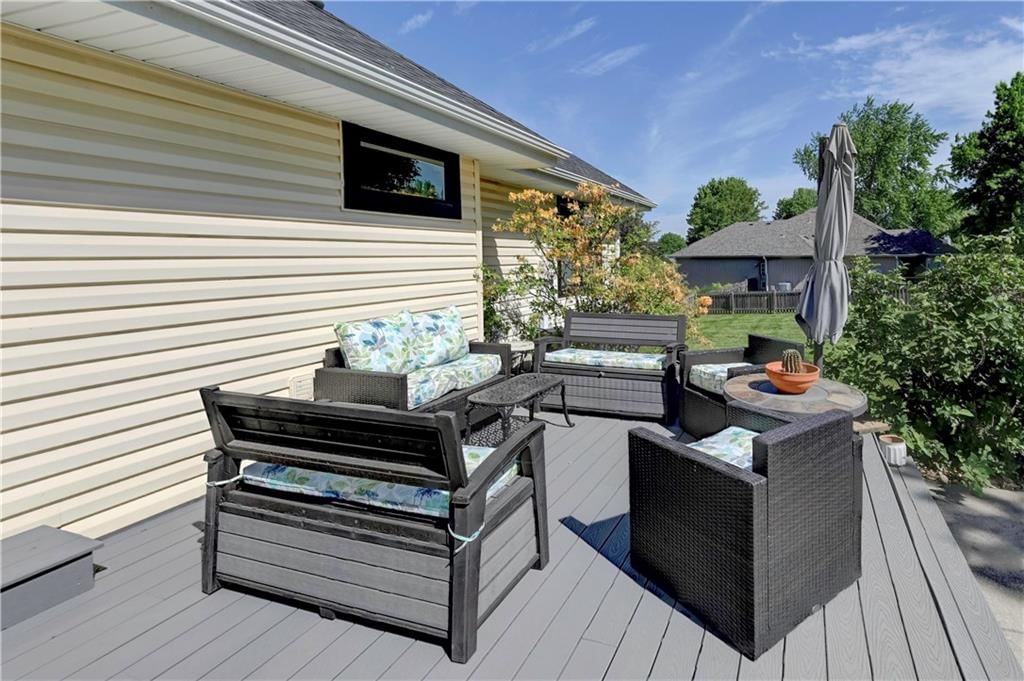 Photo 33 of 35 - 17700 157th Street