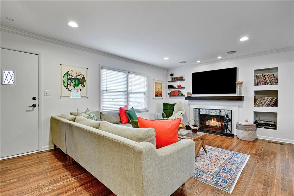7920 W 92nd Place — photo 4