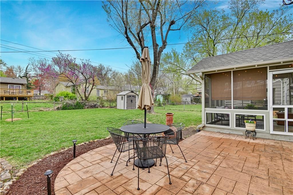 7920 W 92nd Place — photo 30
