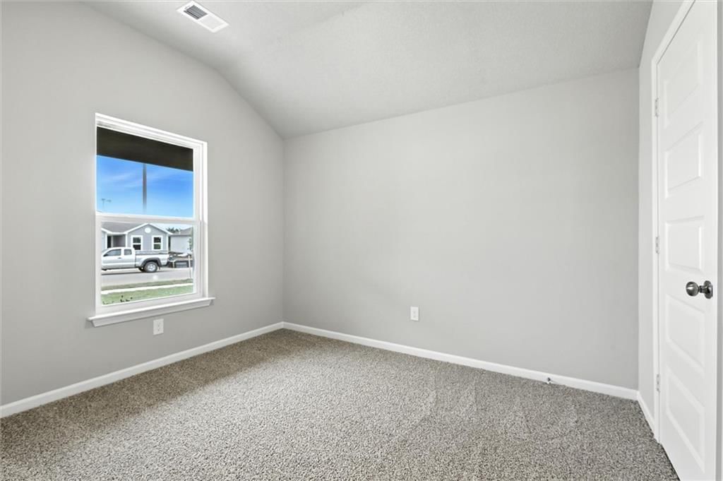 597 W Fountain Street — photo 5
