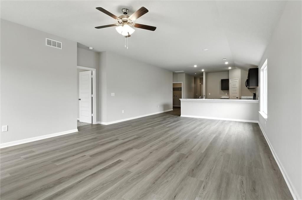 597 W Fountain Street — photo 15