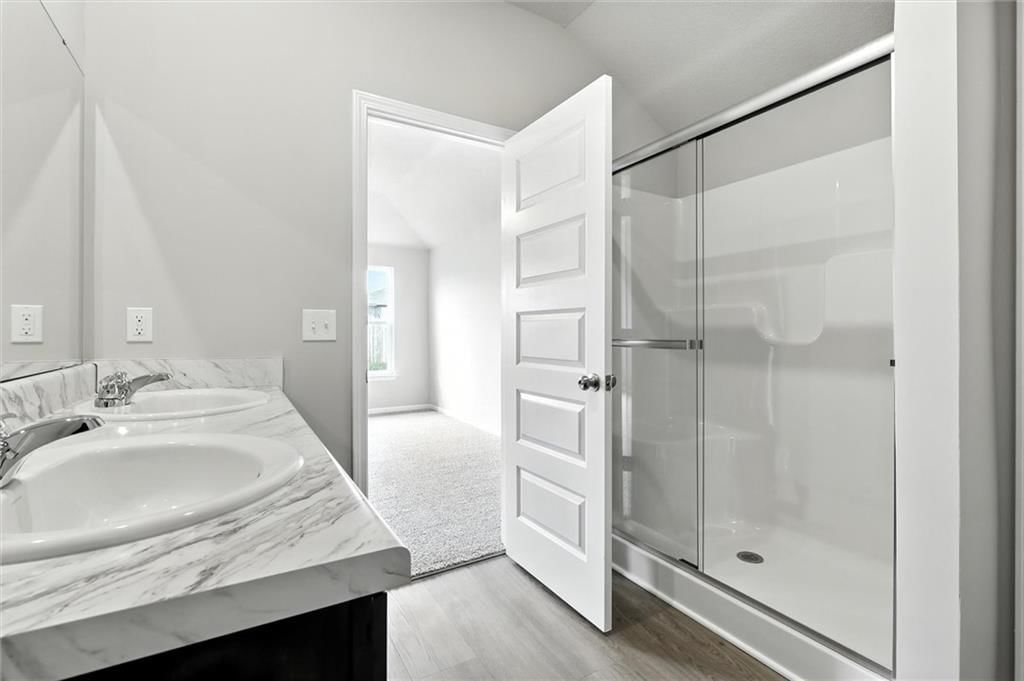 597 W Fountain Street — photo 19
