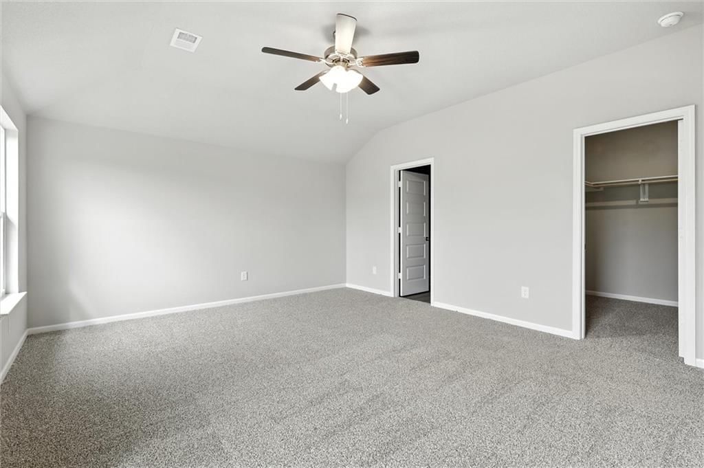 597 W Fountain Street — photo 20