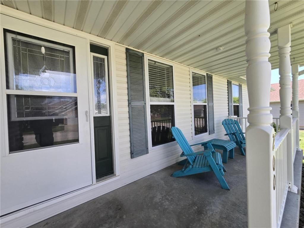 200 W Allison Lane — photo 4