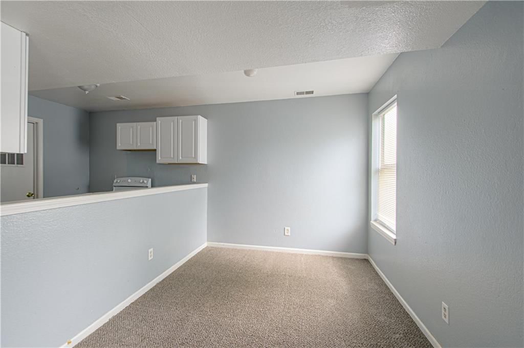 5926 Agnes Avenue — photo 17