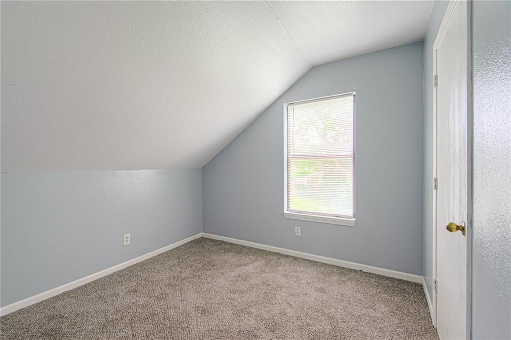 5926 Agnes Avenue — photo 22