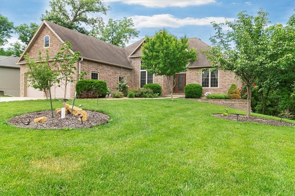 906 Cheatham Court — photo 2