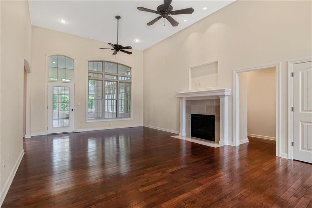 906 Cheatham Court — photo 9