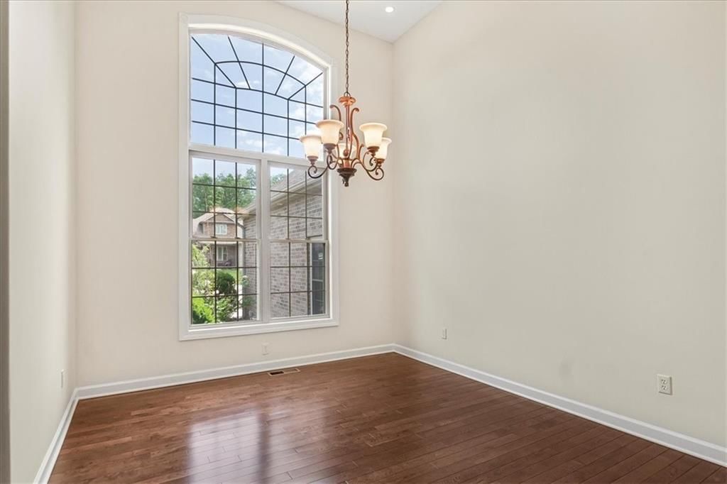 906 Cheatham Court — photo 12