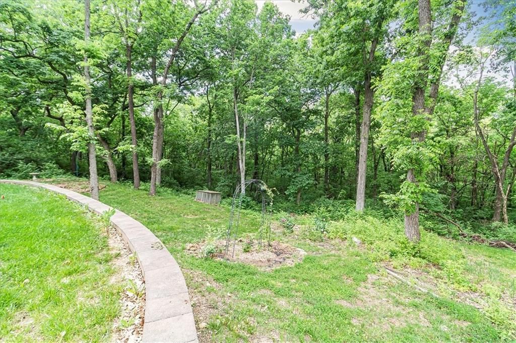 906 Cheatham Court — photo 26