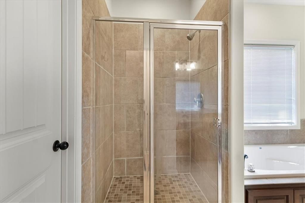 906 Cheatham Court — photo 37