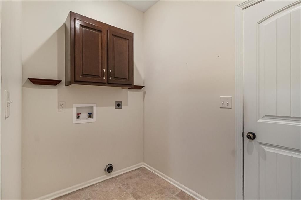 906 Cheatham Court — photo 42