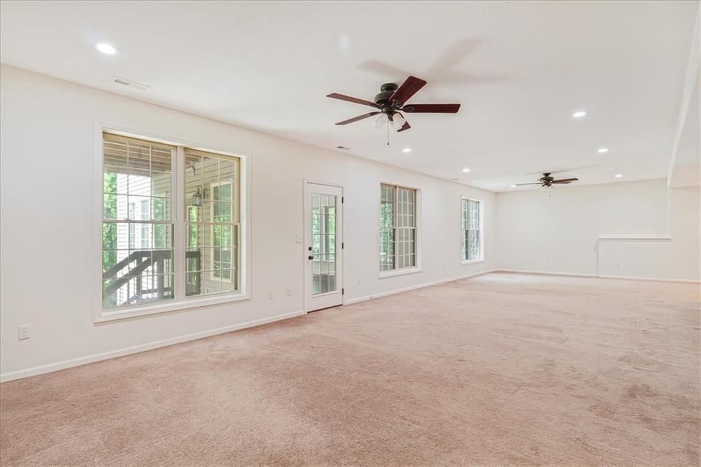 906 Cheatham Court — photo 47