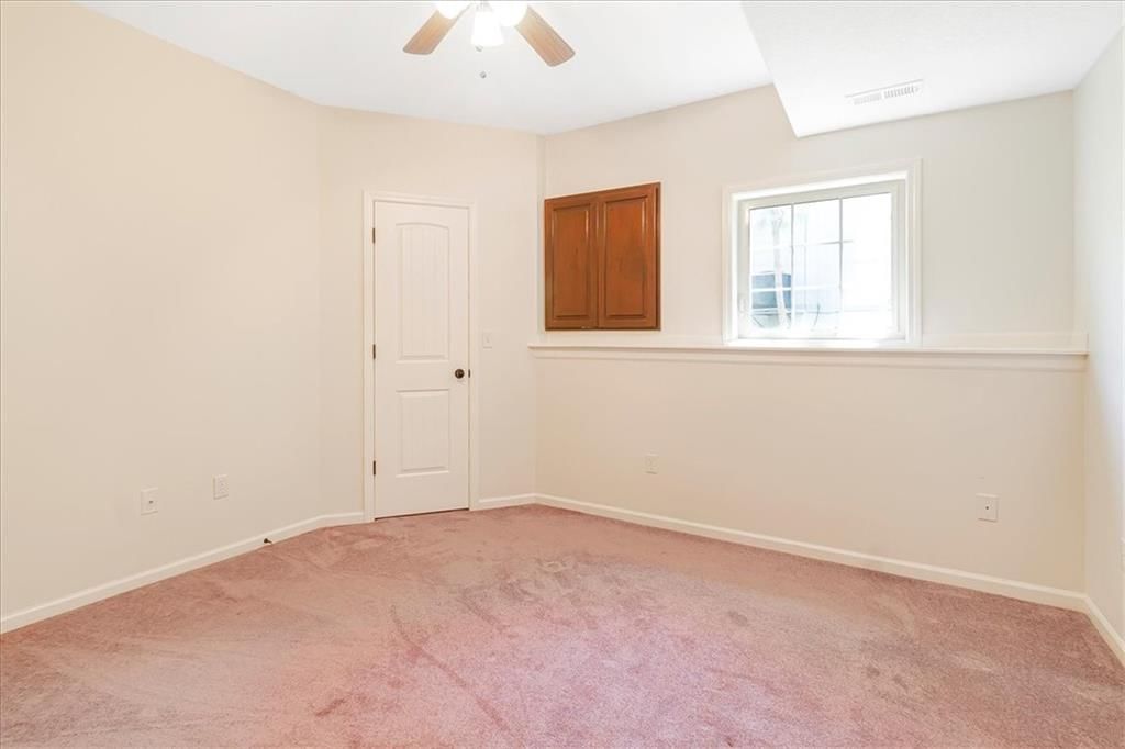 906 Cheatham Court — photo 52