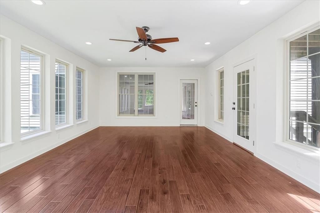 906 Cheatham Court — photo 56