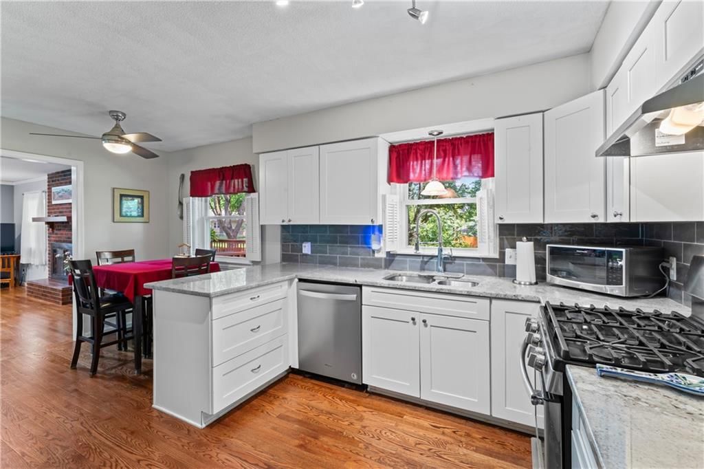5421 Queal Drive — photo 8