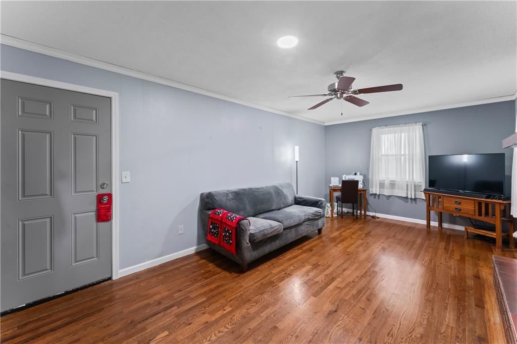 5421 Queal Drive — photo 14
