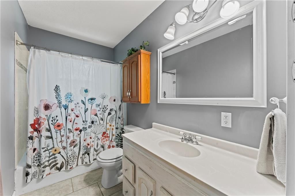 5421 Queal Drive — photo 23