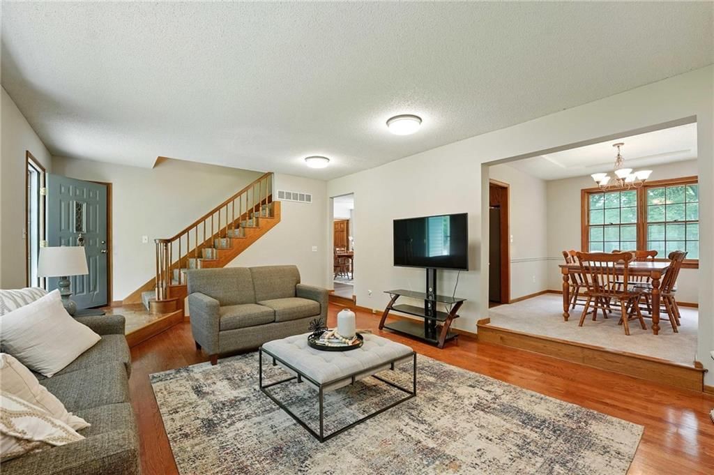8025 Woodstone Street — photo 6