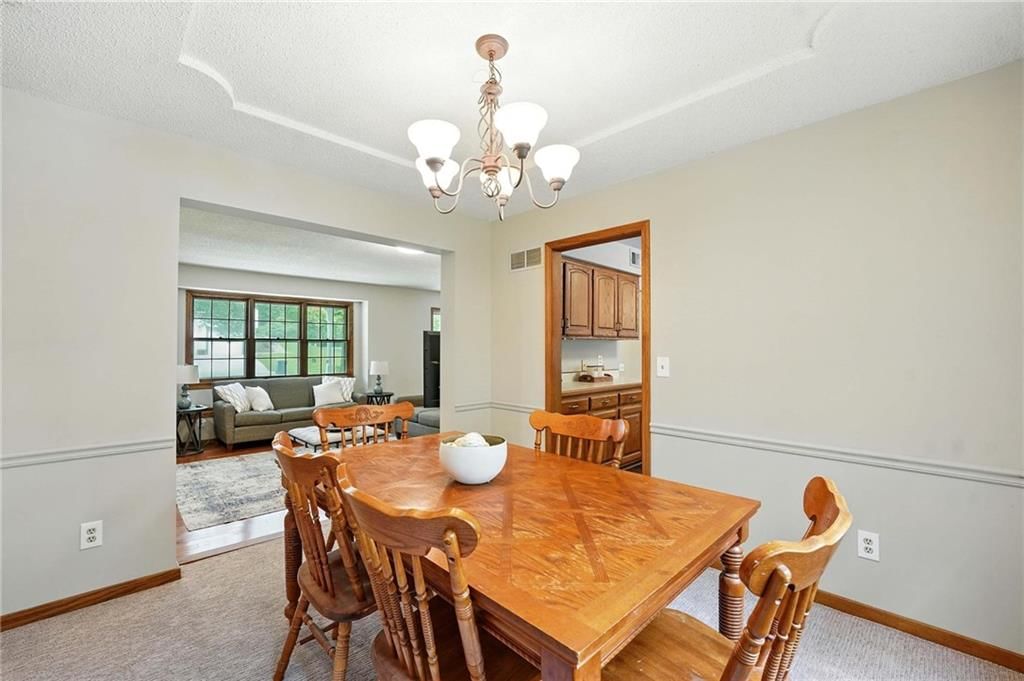 8025 Woodstone Street — photo 8