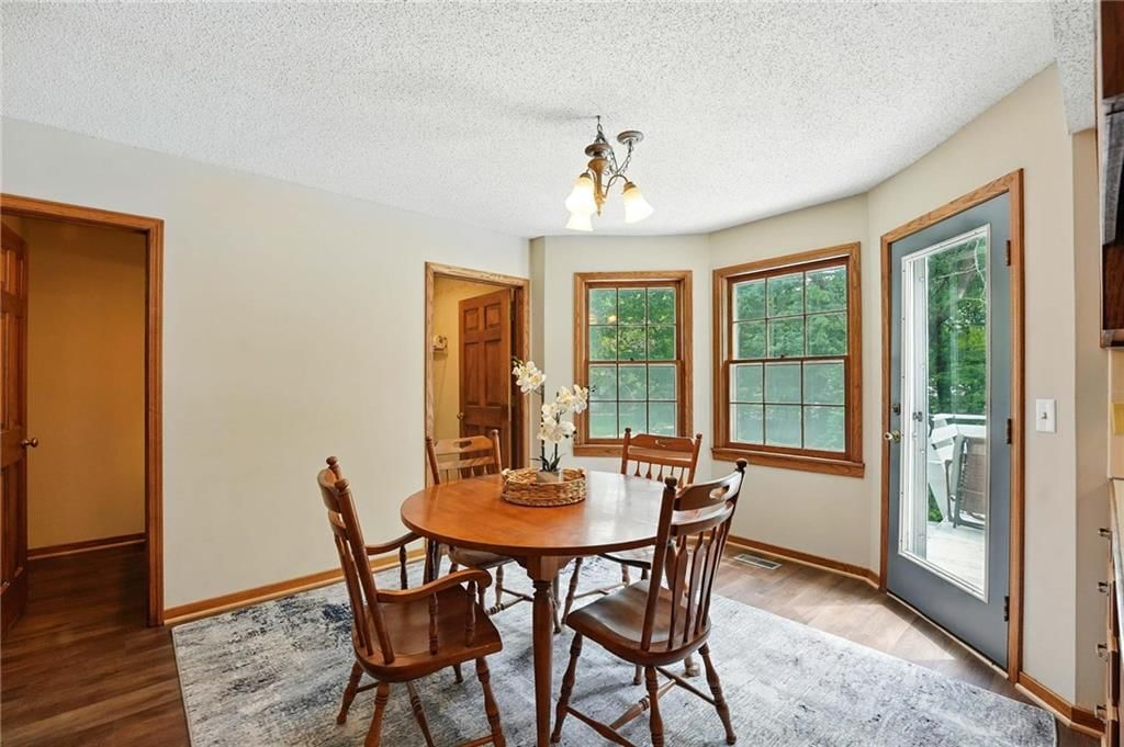 8025 Woodstone Street — photo 13