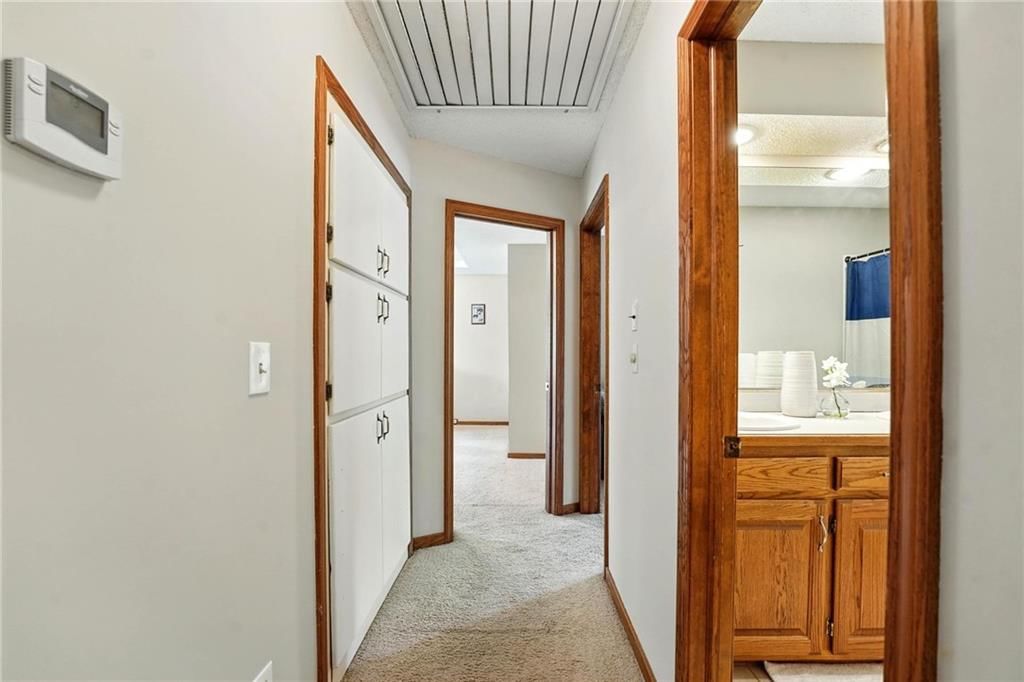 8025 Woodstone Street — photo 28