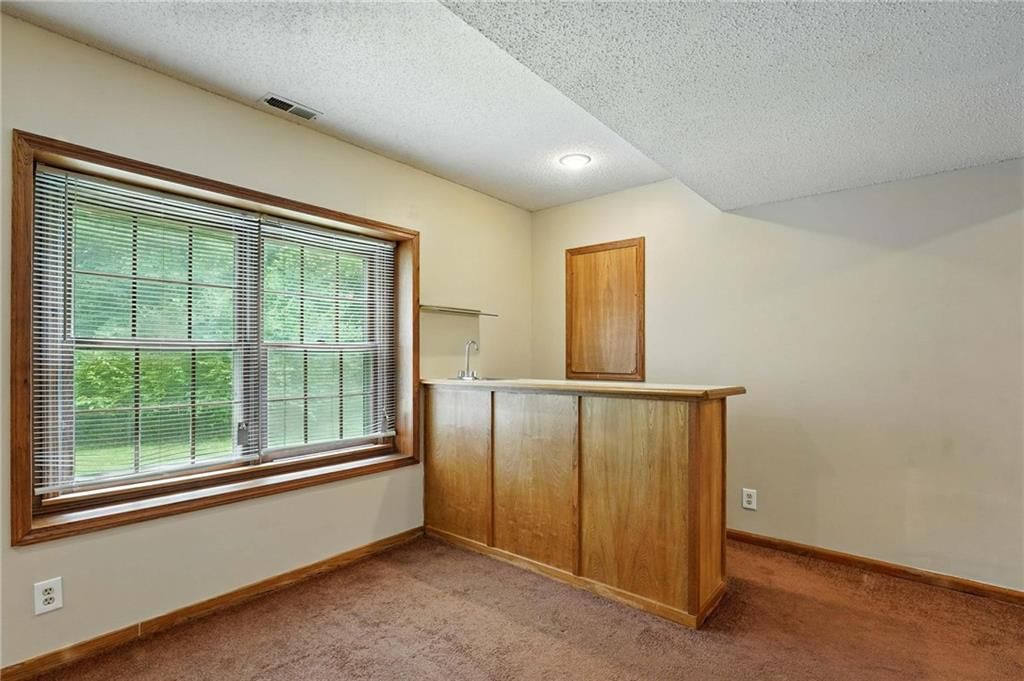 8025 Woodstone Street — photo 31