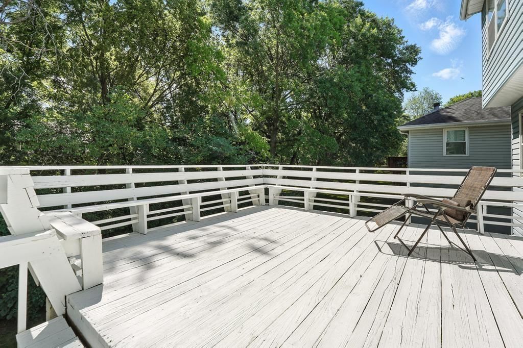 8025 Woodstone Street — photo 43